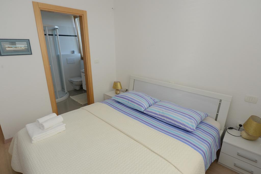 Apartment Mara Petrčane Habitación foto